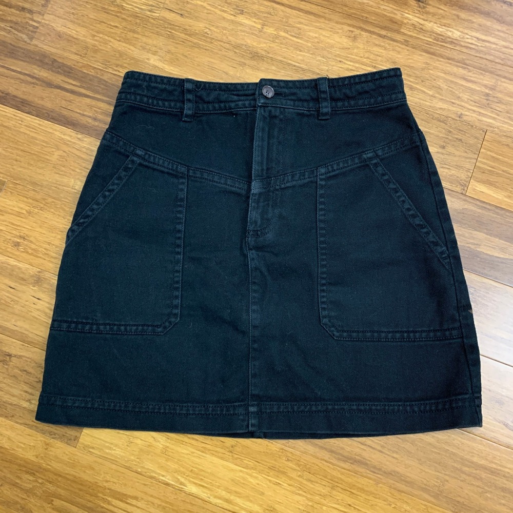 Banana Republic Denim Mini Skirt Women Size 4 Black Pockets Casual Cargo Utility